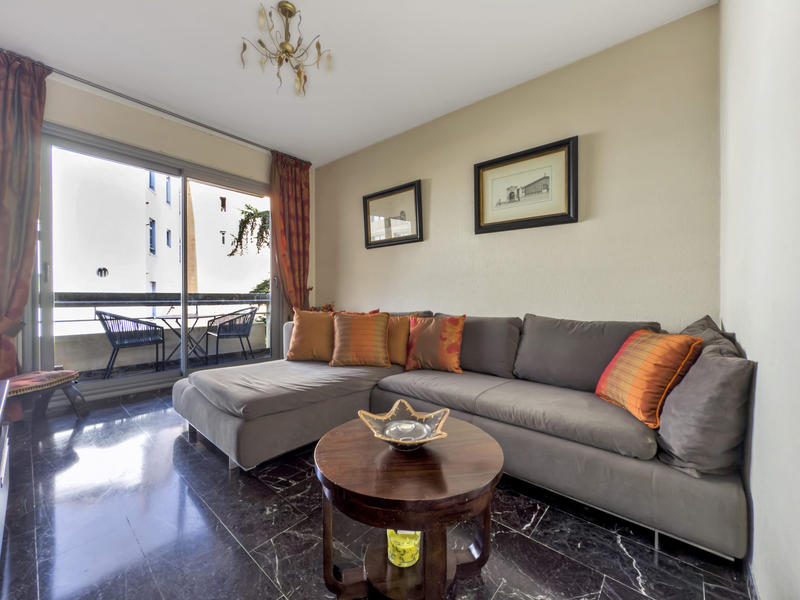 Appartement - 150 m² - 6 pièces