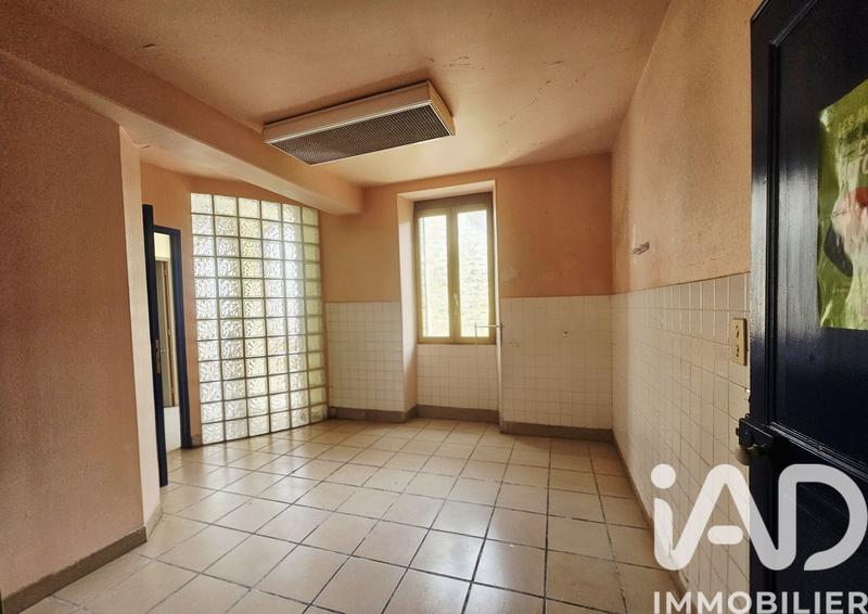 Maison - 609 m² - 14 pièces