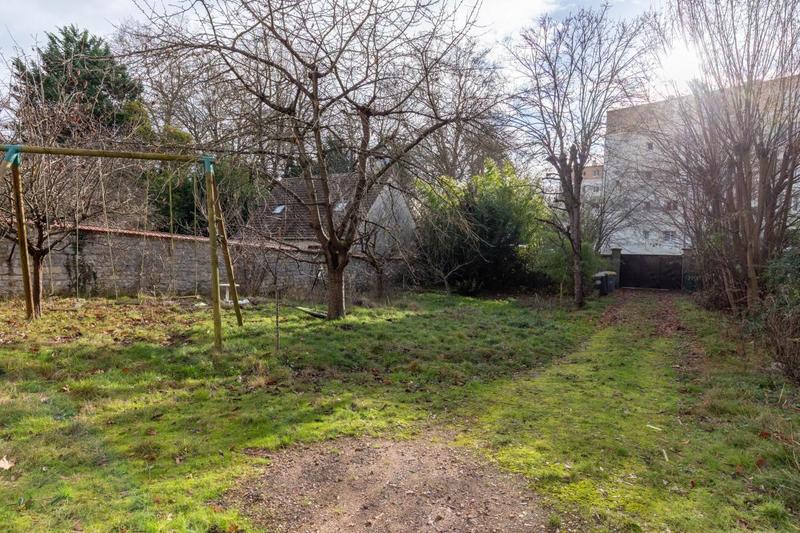 Maison bourgeoise - 250 m² - 14 pièces