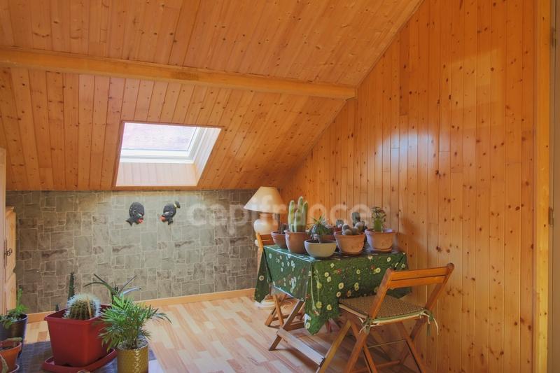 Maison - 115 m² - 6 pièces