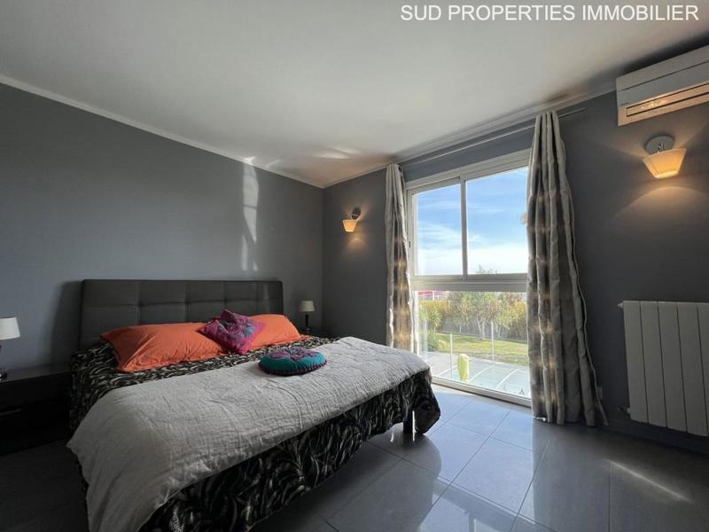 Maison - 218 m² - 7 pièces