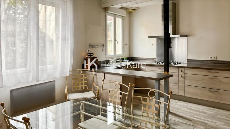 Maison - 100 m² - 4 pièces