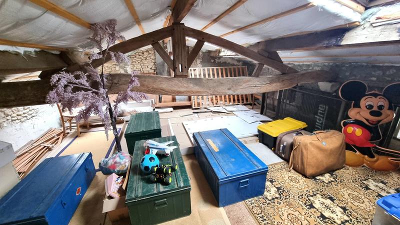 Maison - 107 m² - 6 pièces