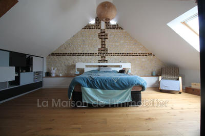 Maison - 218 m² - 6 pièces