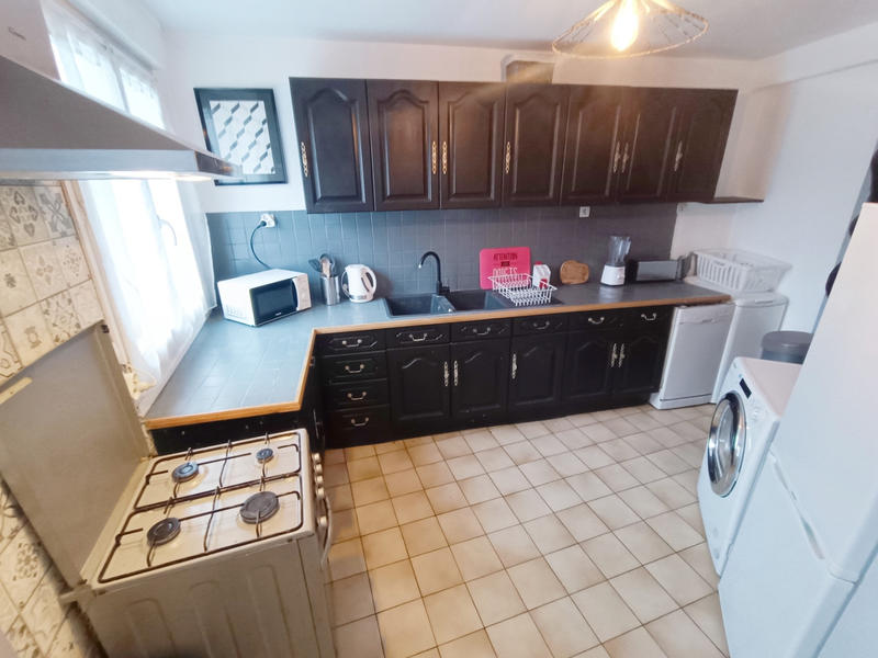 Maison - 80 m² - 5 pièces