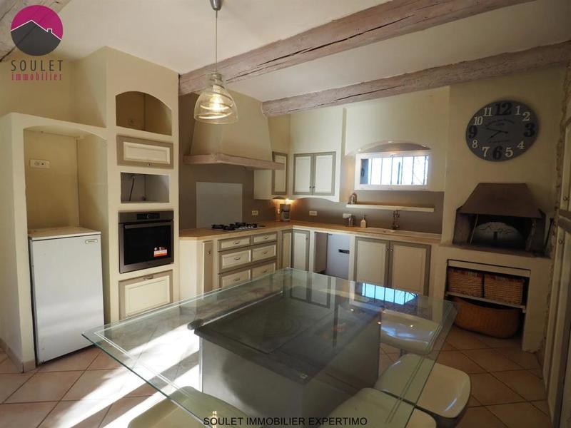 Propriété - 335 m² - 13 pièces