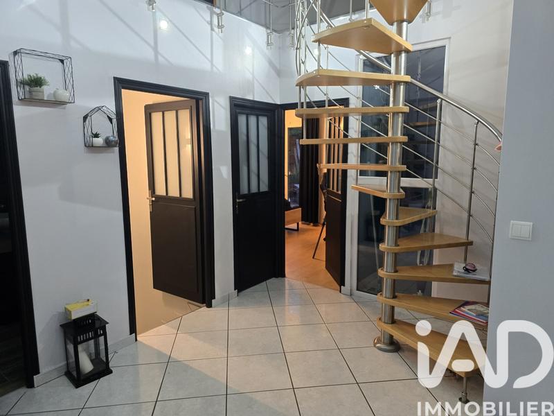 Maison - 150 m² - 6 pièces