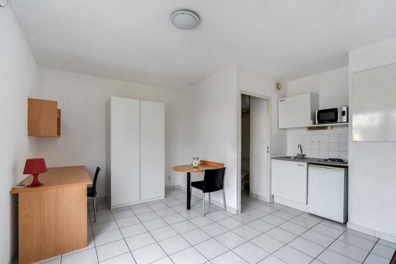 Studio - 19 m² - 1 pièce