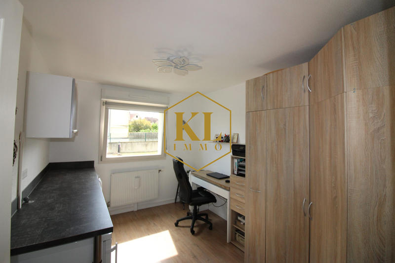 Appartement - 94 m² - 5 pièces