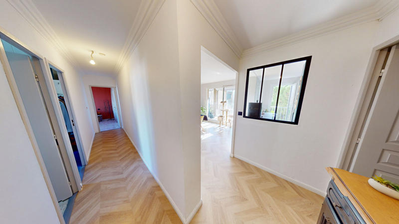 Appartement - 82 m² - 3 pièces