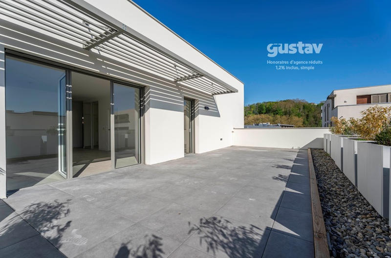 Appartement - 105 m² - 5 pièces