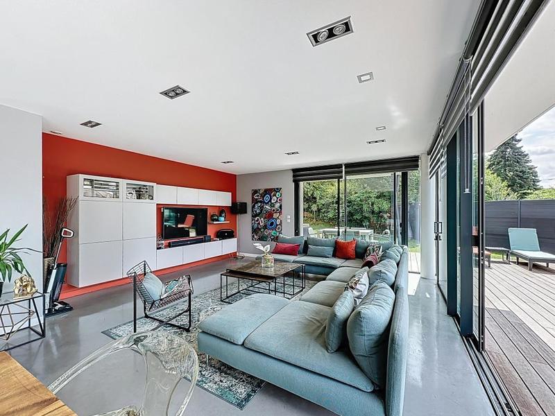 Maison - 140 m² - 5 pièces