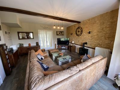 Maison traditionnelle - 265 m² - 8 pièces