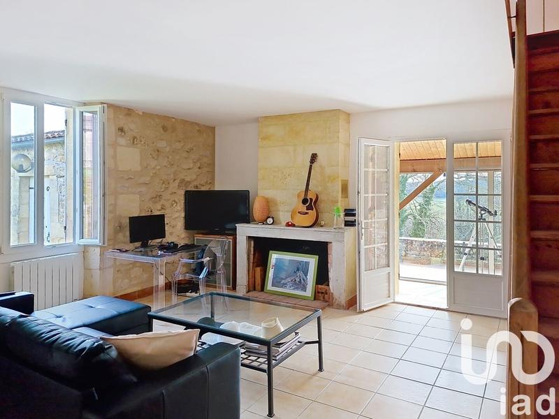 Maison - 230 m² - 6 pièces