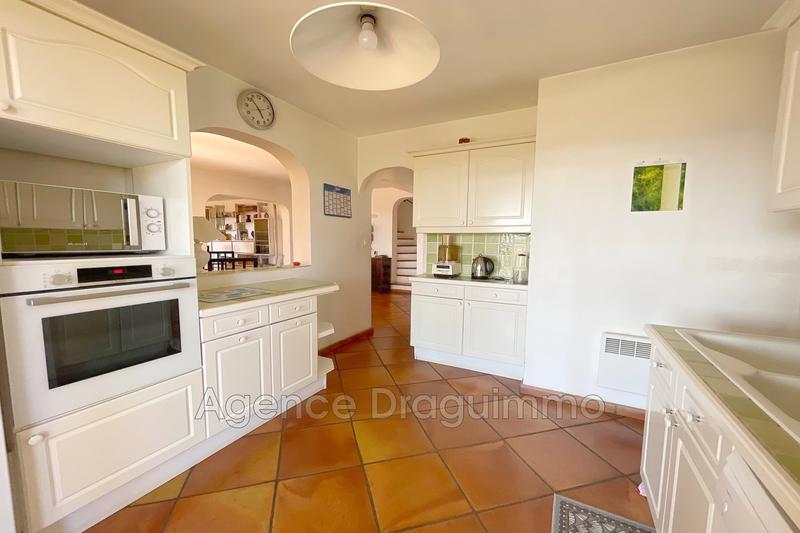 Villa - 158 m² - 6 pièces