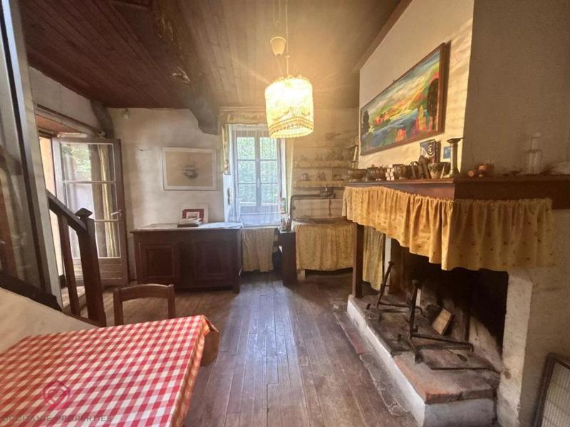 Maison - 200 m² - 7 pièces