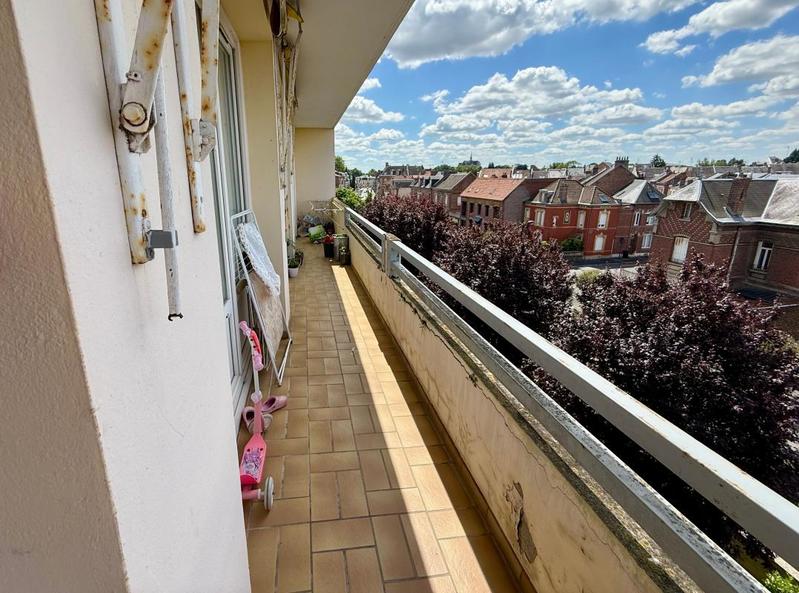 Appartement - 77 m² - 4 pièces