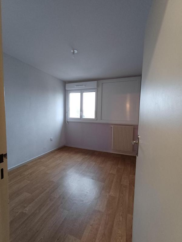 Appartement - 107 m² - 6 pièces