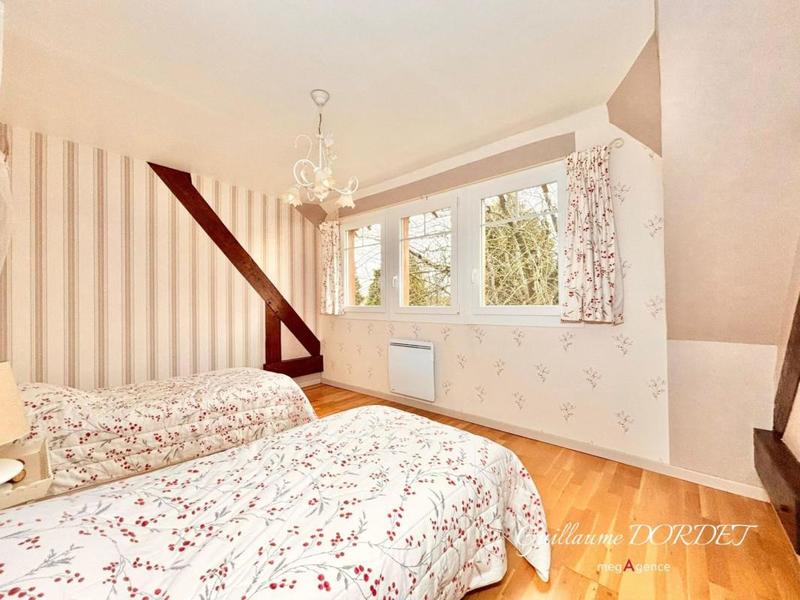 Maison - 150 m² - 6 pièces