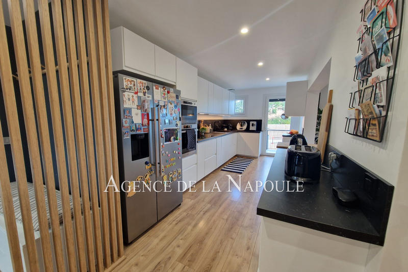 Maison contemporaine - 130 m² - 5 pièces