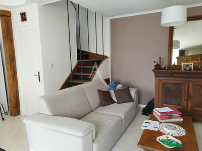 Maison - 84 m² - 3 pièces