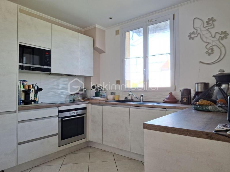 Maison - 120 m² - 6 pièces