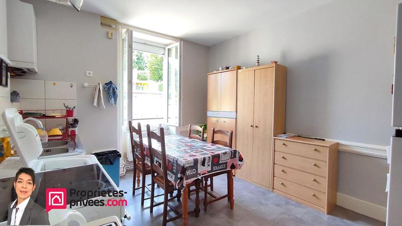Immeuble - 151 m² - 9 pièces