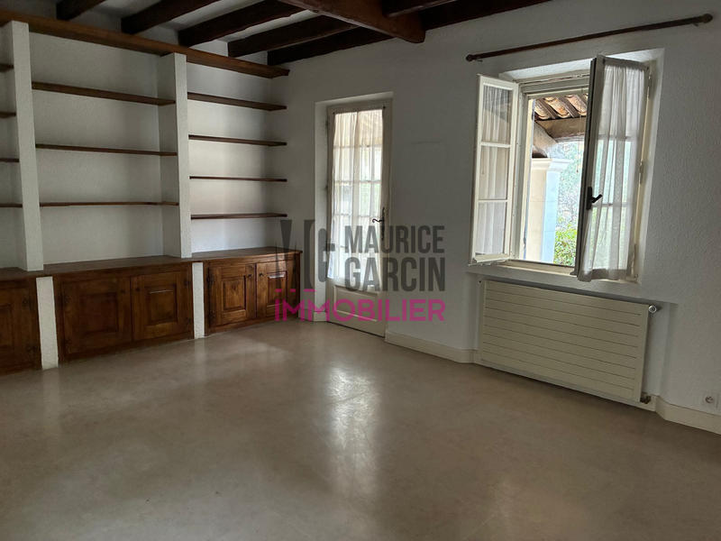 Maison - 188 m² - 13 pièces