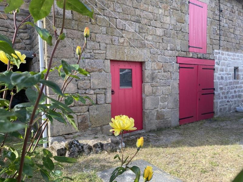 Maison - 90 m² - 3 pièces