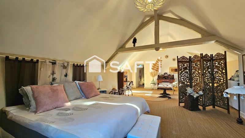 Maison - 227 m² - 8 pièces