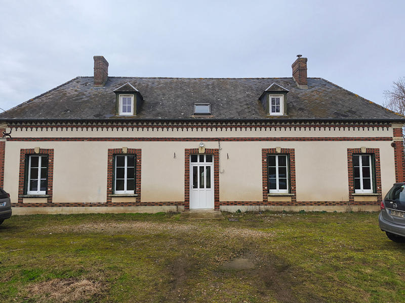 Maison - 136 m² - 5 pièces