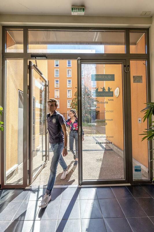 Studio - 18 m² - 1 pièce