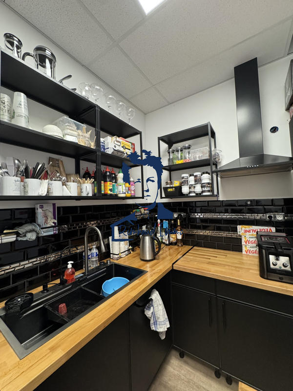 Fonds de commerce - Hôtellerie / Restauration - 170 m²