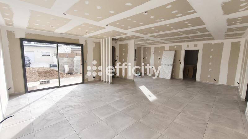 Villa - 100 m² - 4 pièces