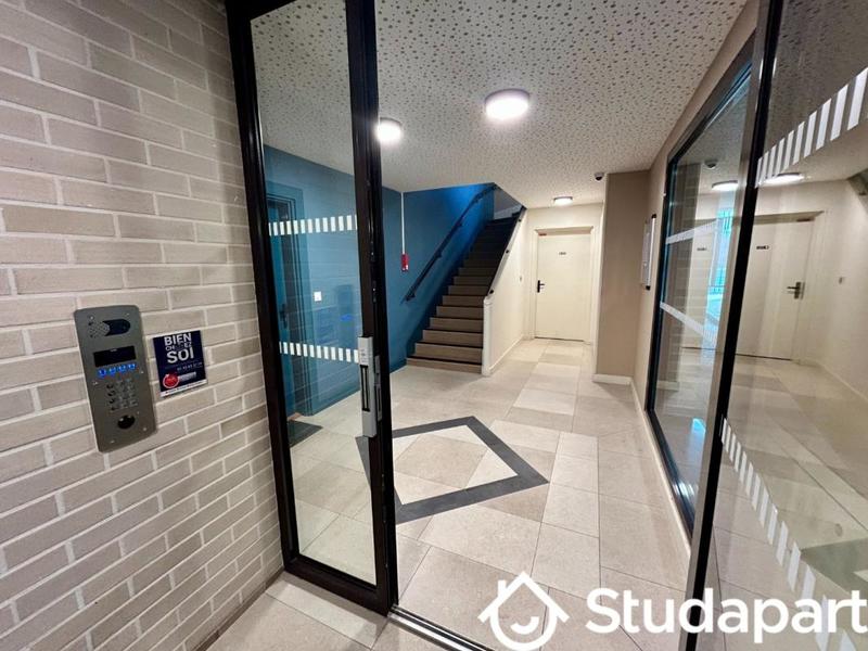 Chambre - 17 m² - 1 pièce