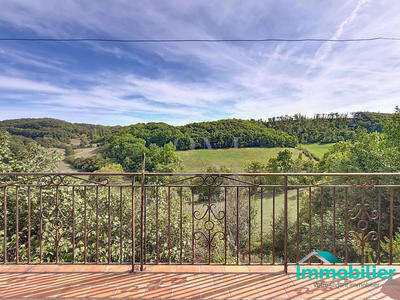 Maison de village - 161 m² - 5 pièces