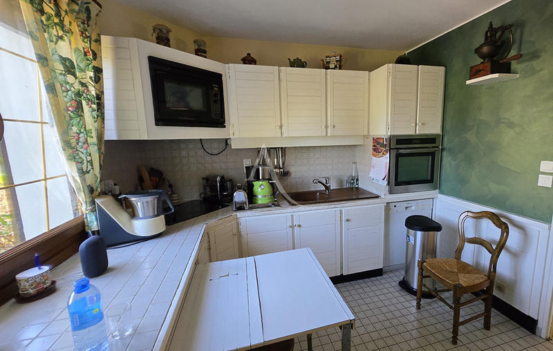 Maison - 150 m² - 7 pièces