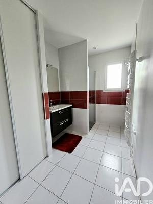 Maison - 84 m² - 4 pièces