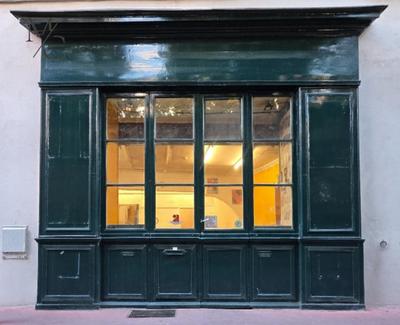 Local commercial - 80 m² - 5 pièces