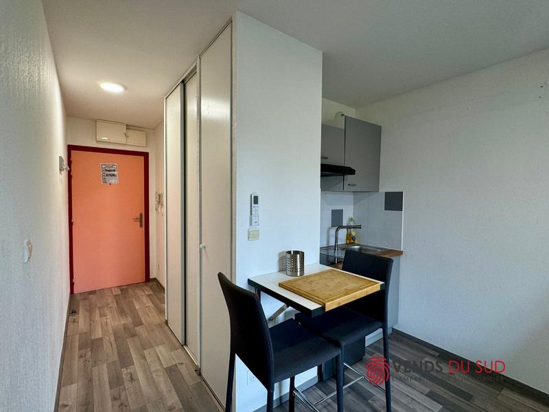 Studio - 18 m² - 1 pièce