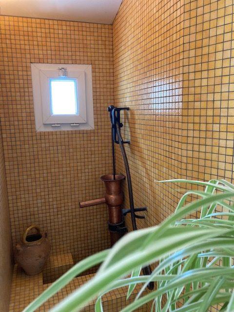 Maison - 203 m² - 10 pièces