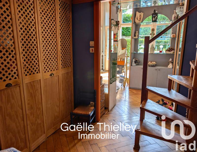 Loft - 121 m² - 3 pièces