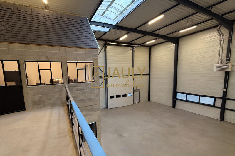 Local commercial - 453 m²