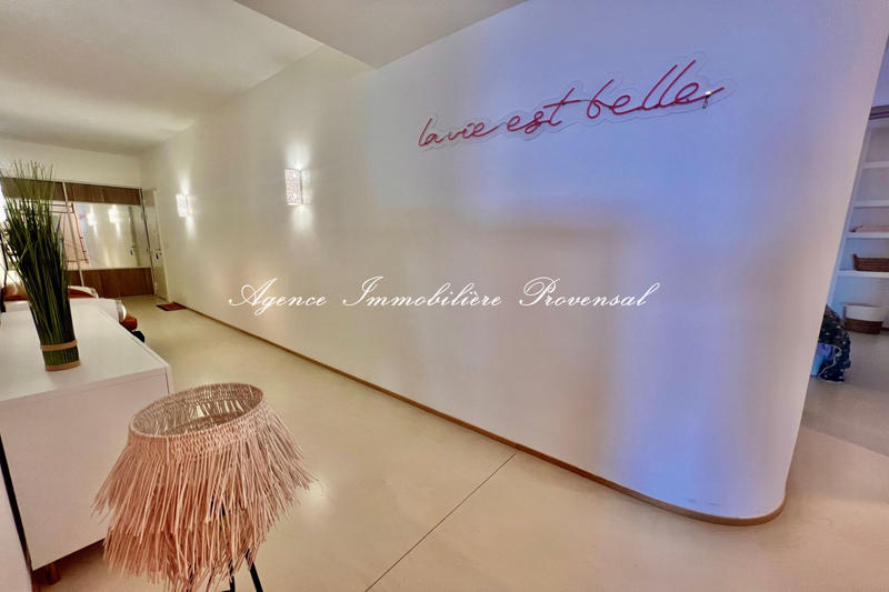 Appartement - 135 m² - 4 pièces