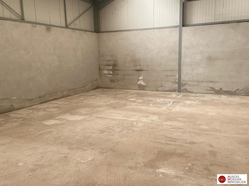 Local d'activités - 388 m²