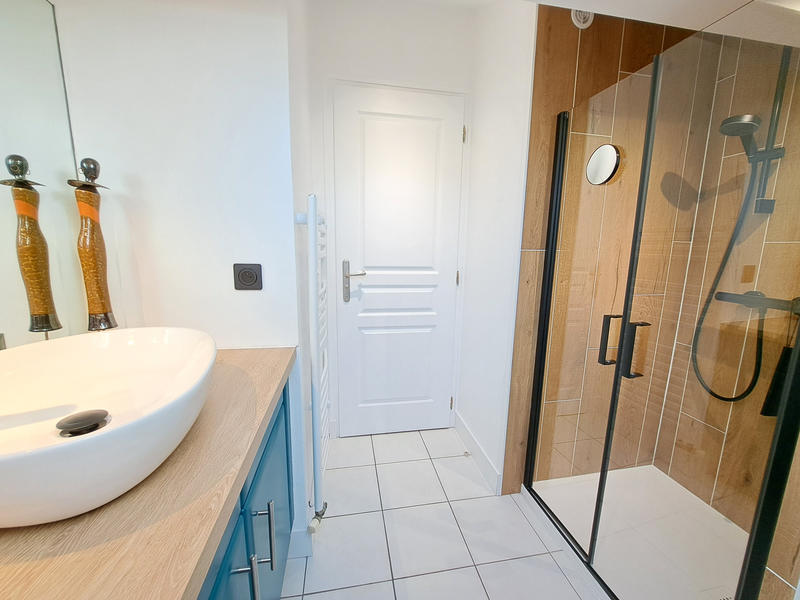 Appartement - 203 m² - 6 pièces