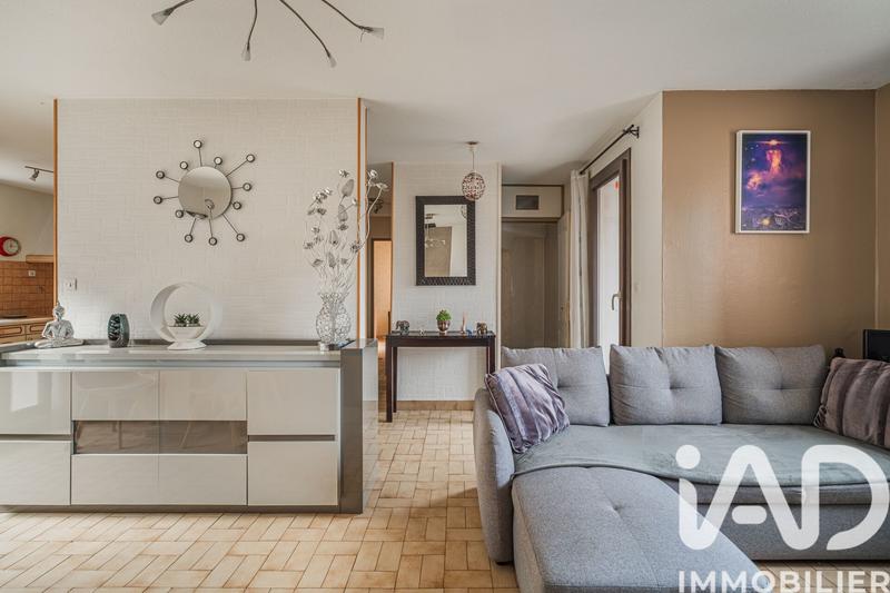 Maison - 104 m² - 5 pièces