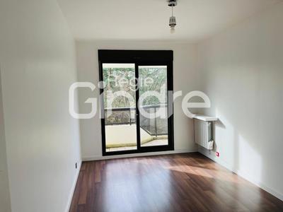 Appartement - 109 m² - 5 pièces