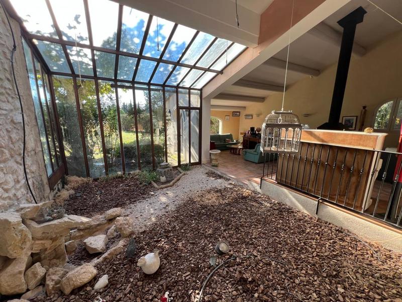 Maison - 275 m² - 6 pièces