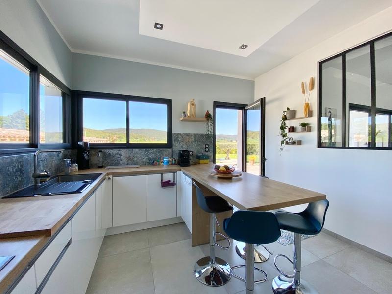 Maison - 175 m² - 7 pièces